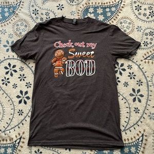 Gingerbread Christmas tee